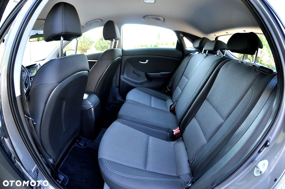 Hyundai i30 1.6 Style - 6