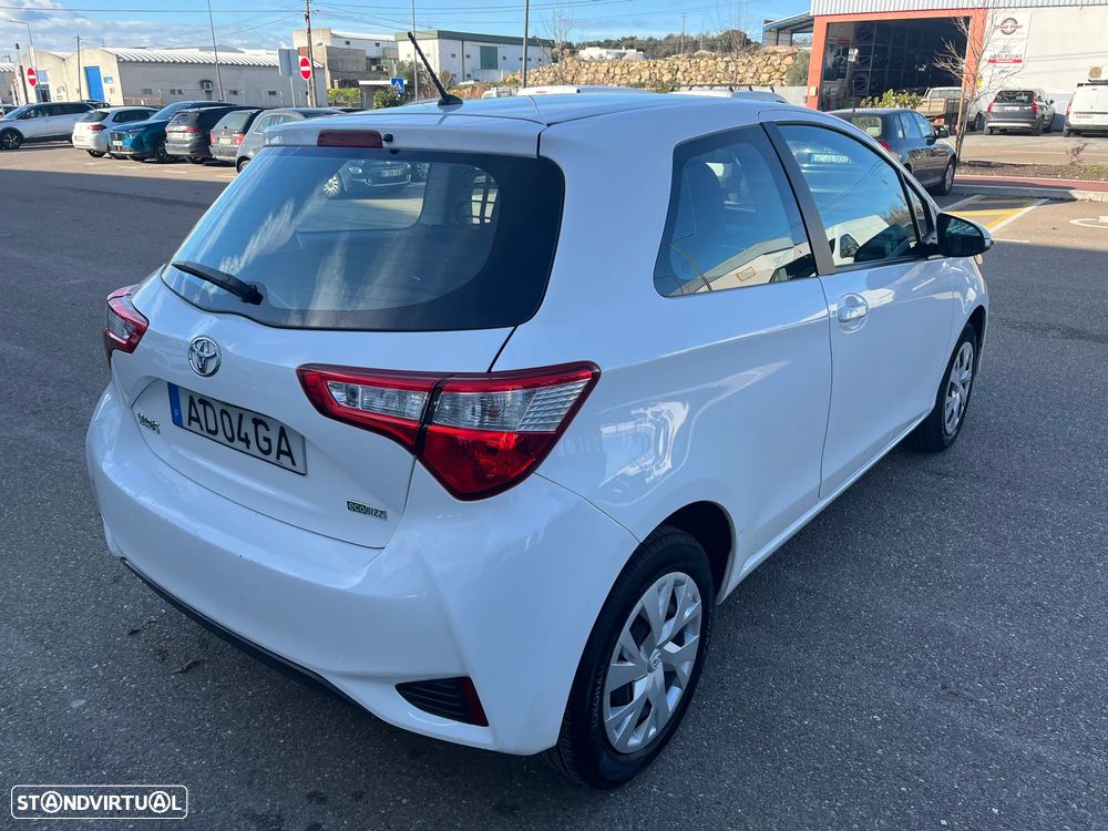 Toyota Yaris Ecobizz IVA Dedutível - 5