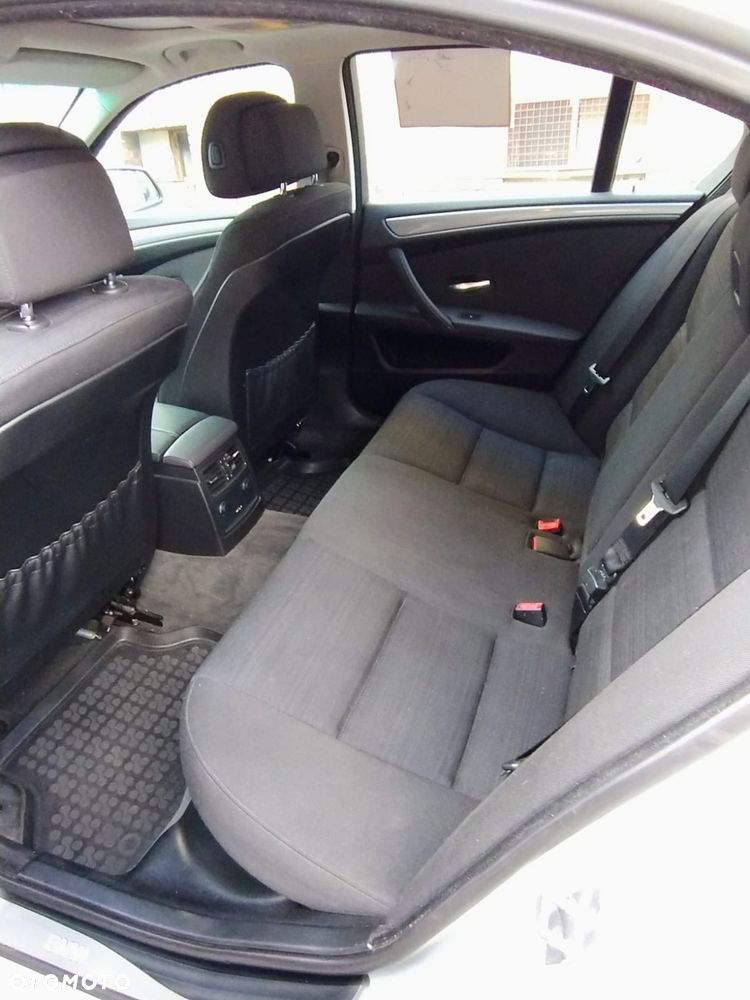 BMW Seria 5 520d - 4