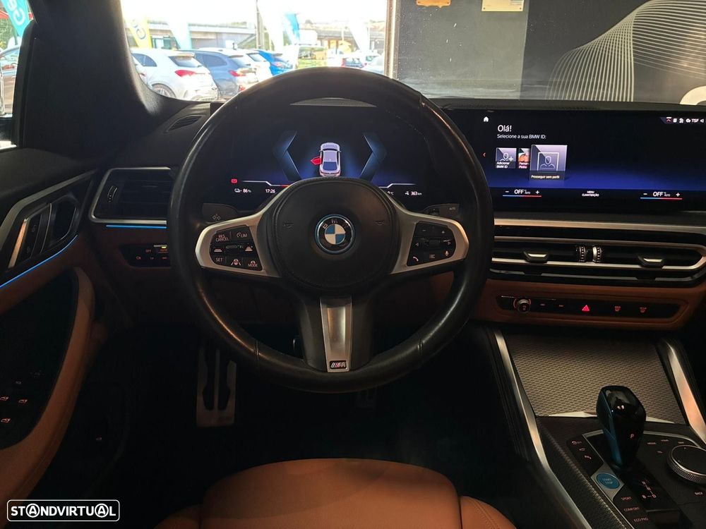 BMW i4 eDrive40 Pack Desportivo M - 17