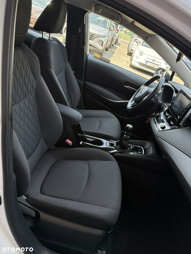 Toyota Corolla - 20