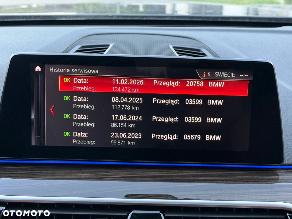 BMW Seria 5 520d M Sport Edition - 38