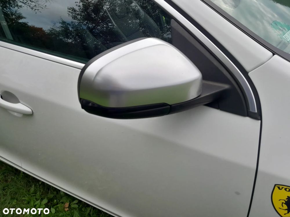Volvo V60 - 15