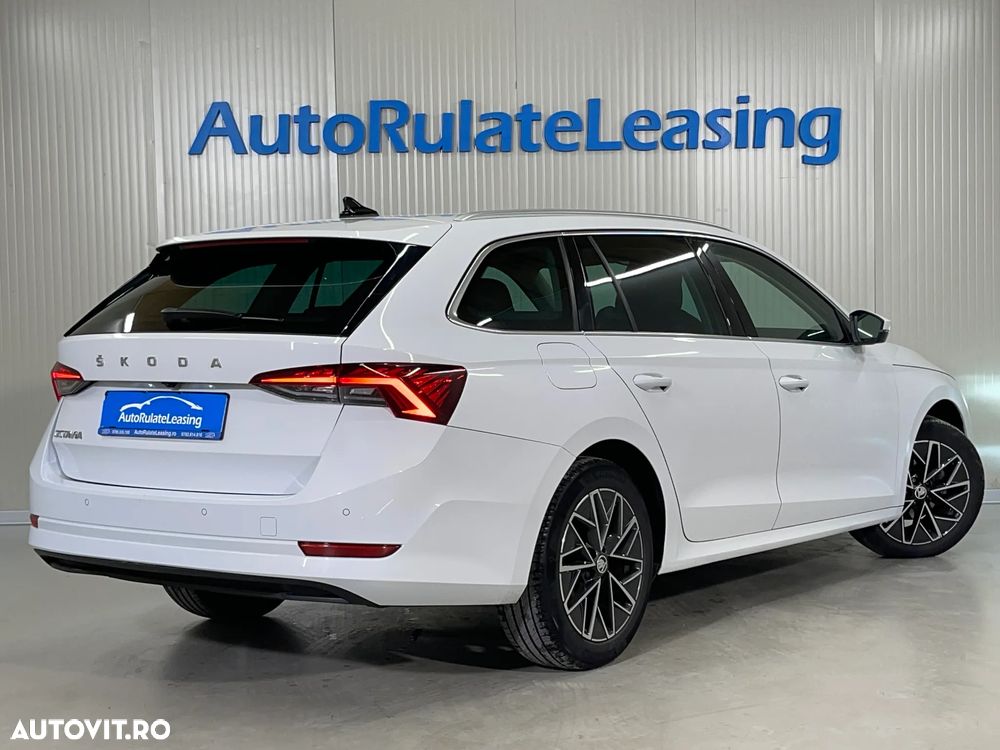 Skoda Octavia Combi 2.0 TDI DSG Style - 3