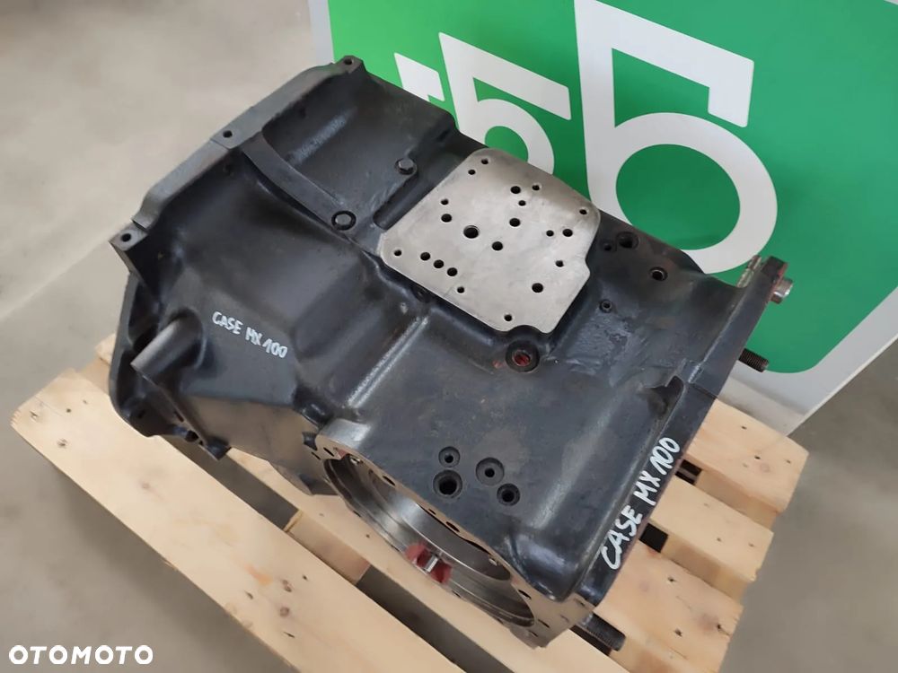 Obudowa skrzyni  biegów 199549402 Case MX 100 - 4