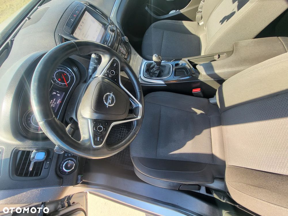 Opel Insignia 1.4 T Active S&S - 19