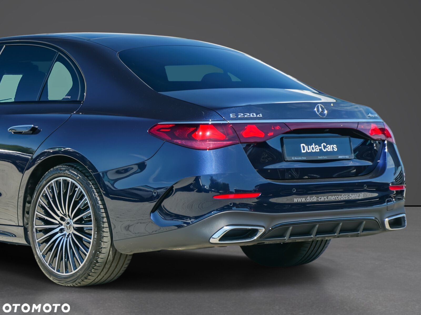 Mercedes-Benz Klasa E - 12