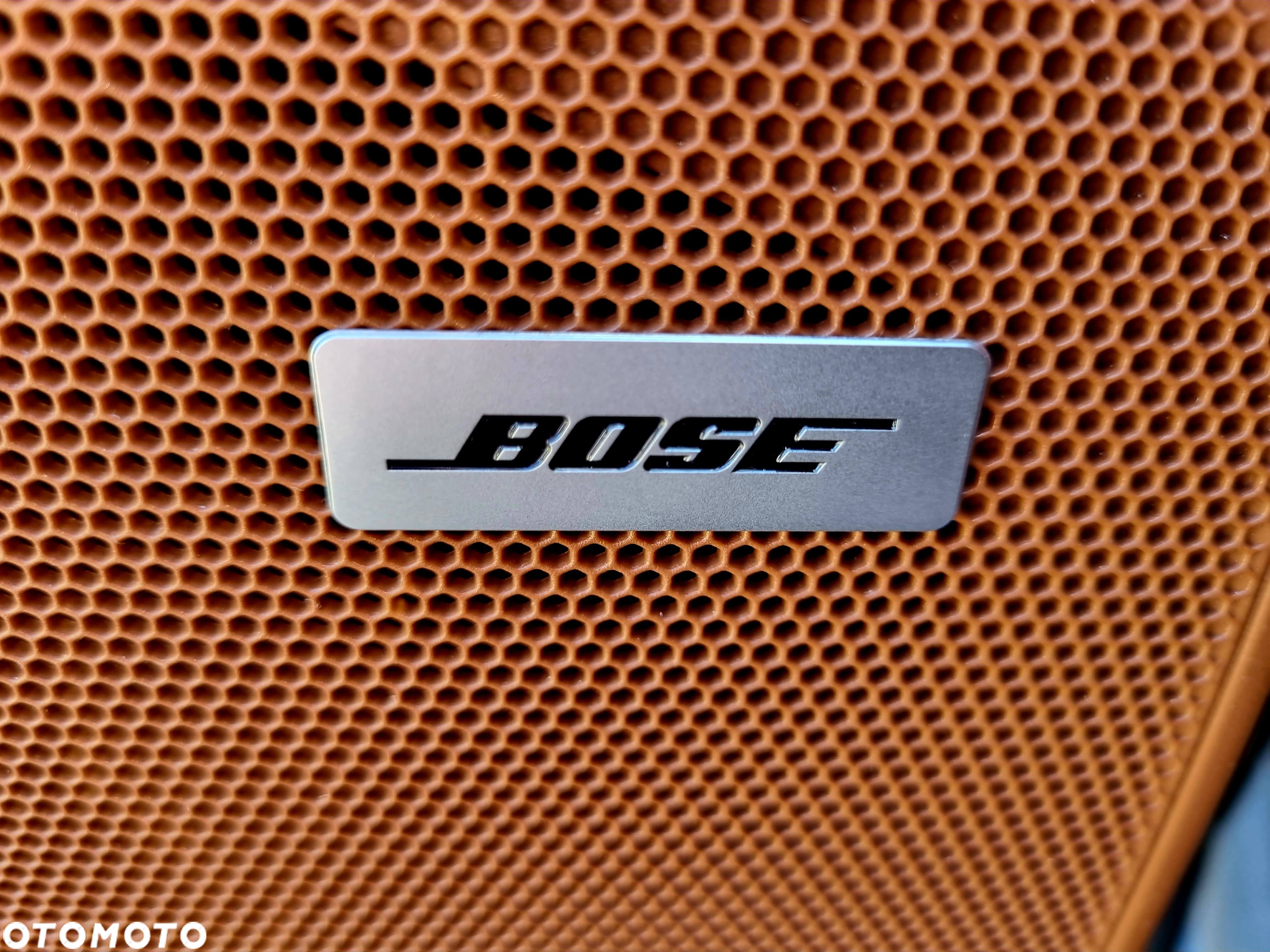 Porsche Cayenne - 15