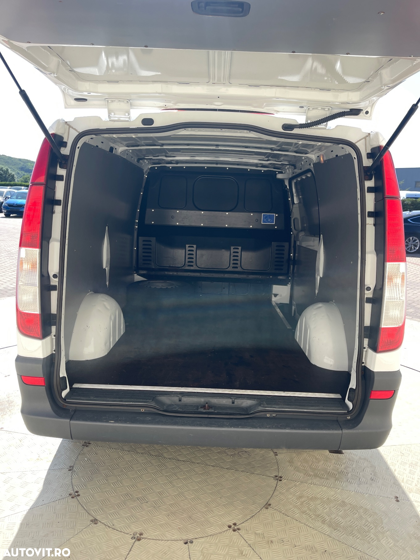 Mercedes-Benz Vito 113CDI LUNG - 13