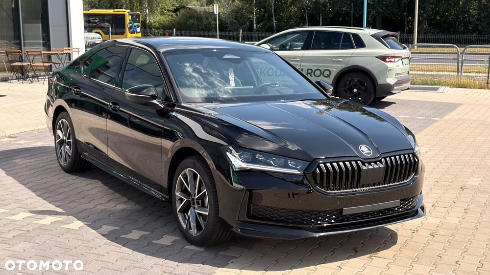 Skoda Superb 2.0 TSI Sportline DSG - 8