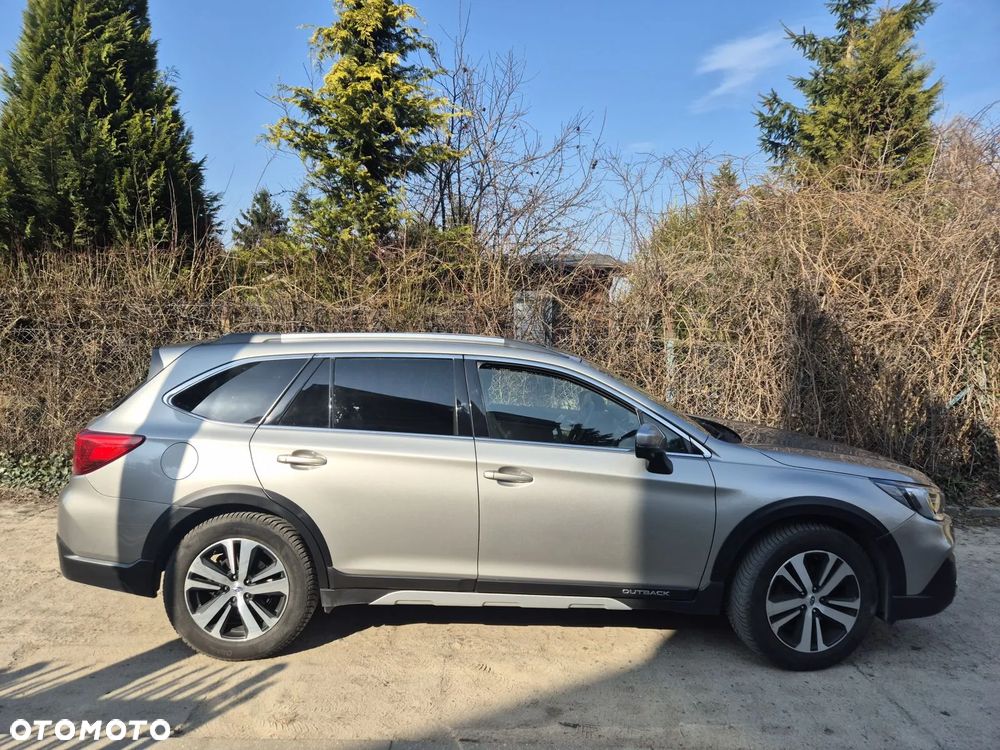 Subaru Outback 2.5i Exclusive (EyeSight) Lineartronic - 2