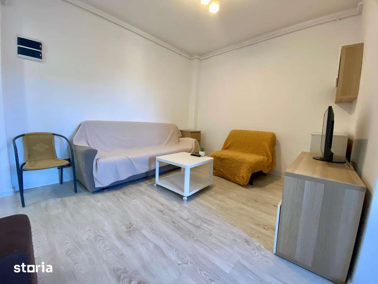 Apartament cu 2 camere si cu loc de parcare in Militari Residence — fotografia 1