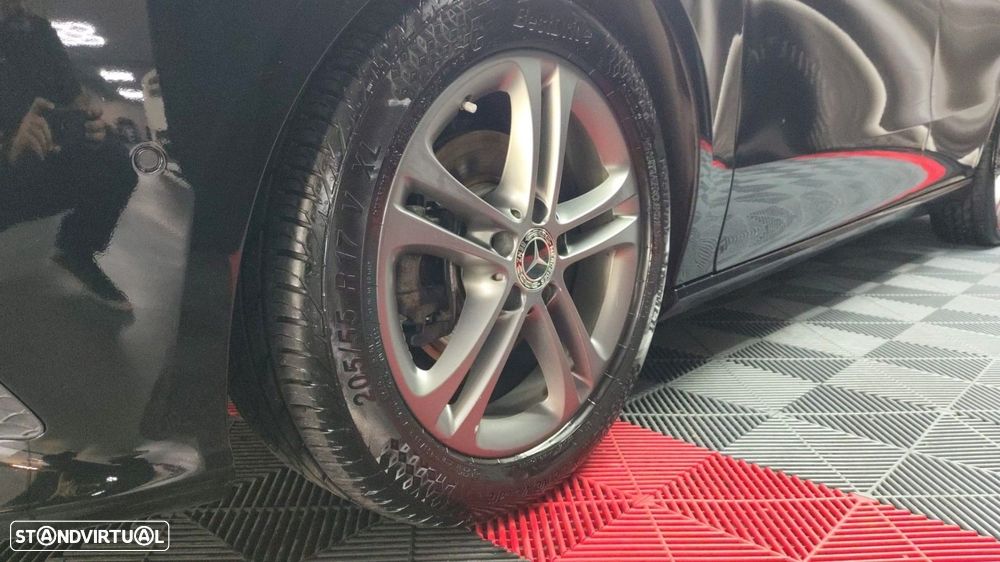 Mercedes-Benz CLA 180 d Business Solutions Aut. - 16