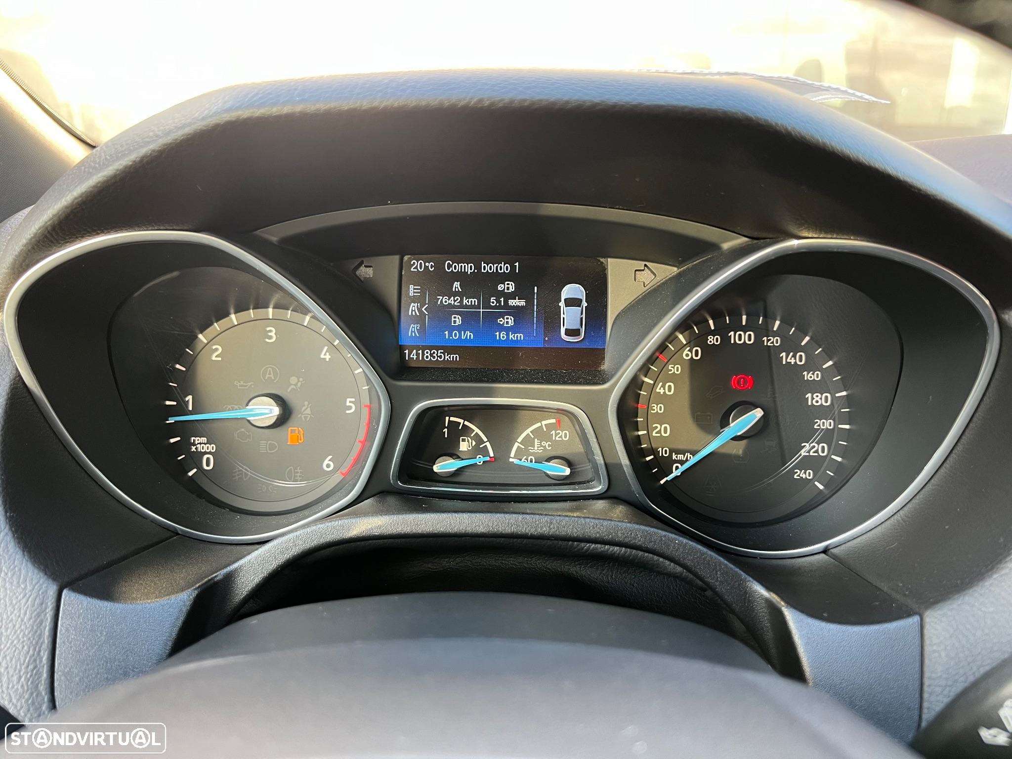 Ford Focus SW 1.5 TDCi EcoBlue ST-Line - 16