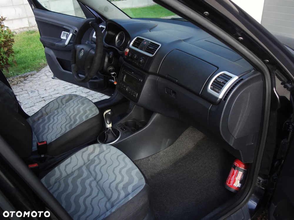Skoda Roomster 1.4 16V - 8