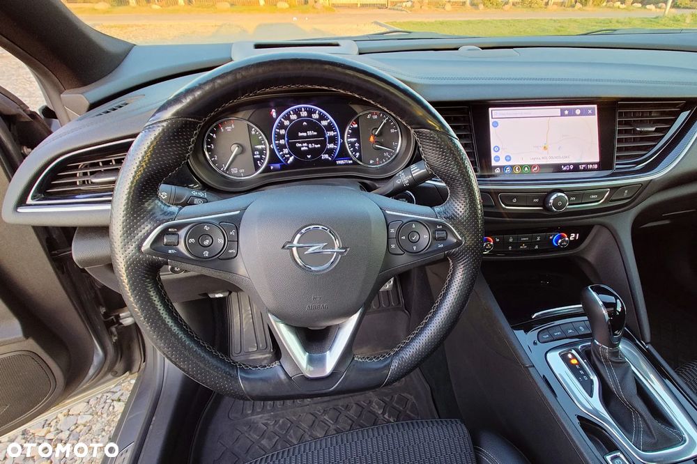 Opel Insignia 2.0 CDTI 4x4 Innovation S&S - 19