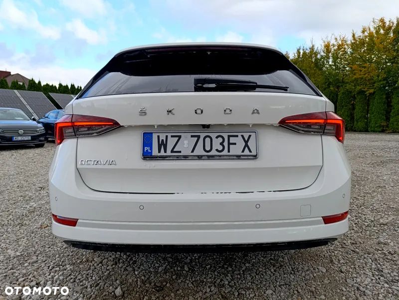 Skoda Octavia 2.0 TDI Ambition DSG - 11