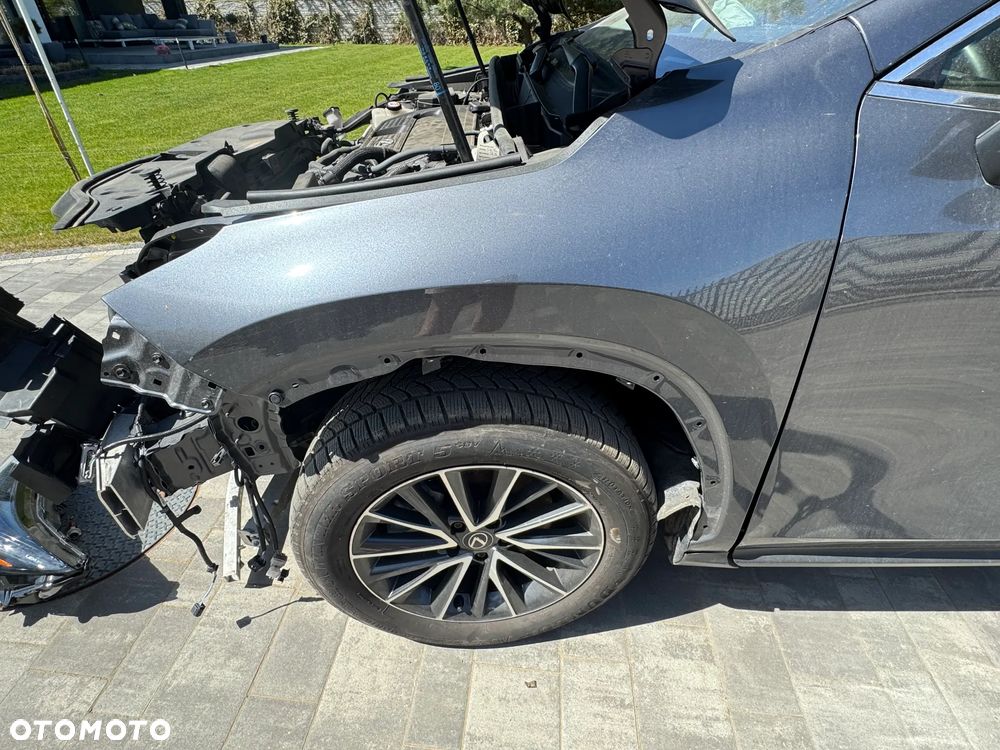 Lexus NX 350h Business 2WD - 4