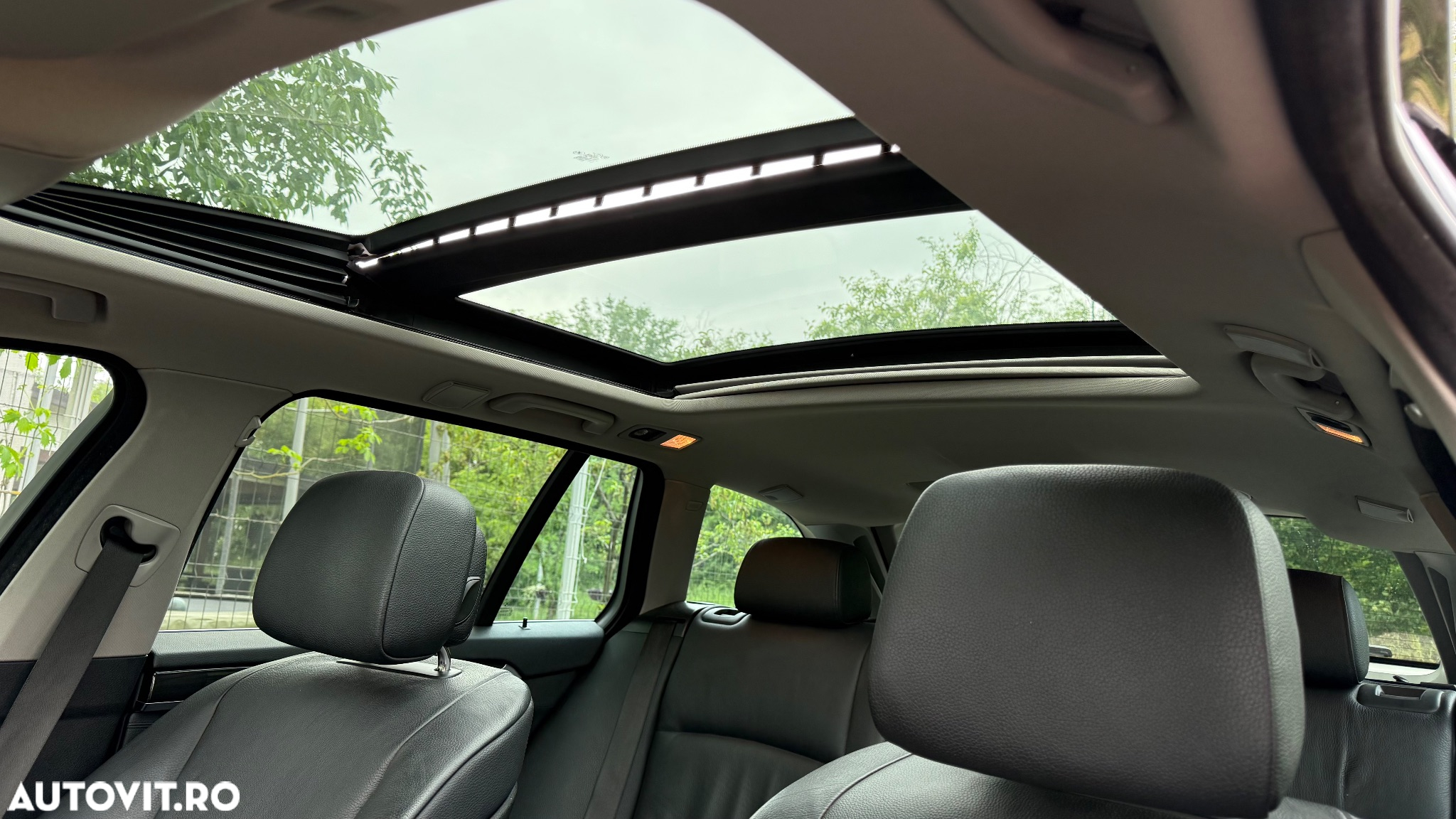 BMW Seria 5 520d Touring Aut. - 10