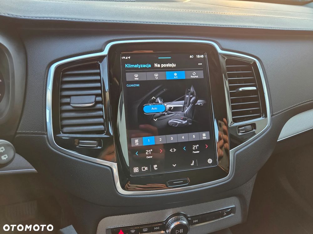 Volvo XC 90 B5 D AWD Plus Bright - 36
