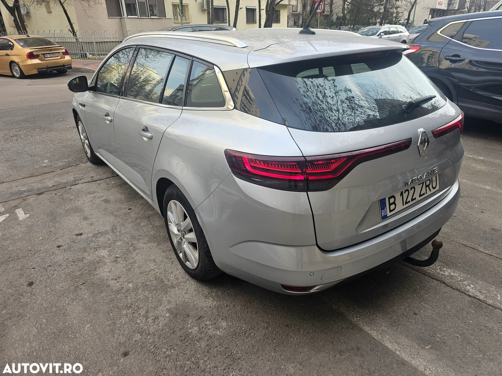 Renault Megane Estate Blue dCI EDC Intens - 5