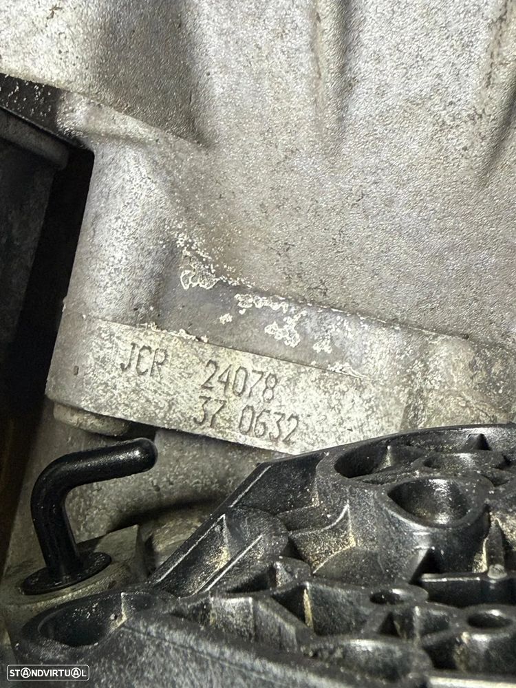 Caixa de Velocidades Seat Leon 1P/VW Golf V/Audi A3 8P/Skoda Octavia 1.9 Tdi Ref: JCR - 4