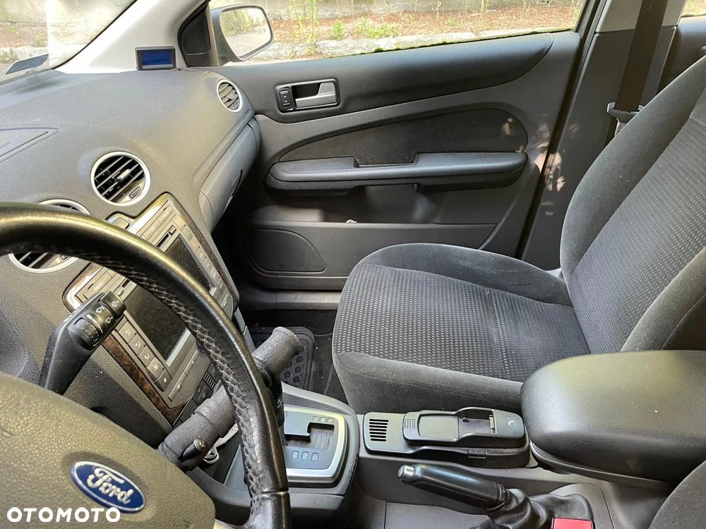 Ford Focus 1.6 TDCi Ghia - 16