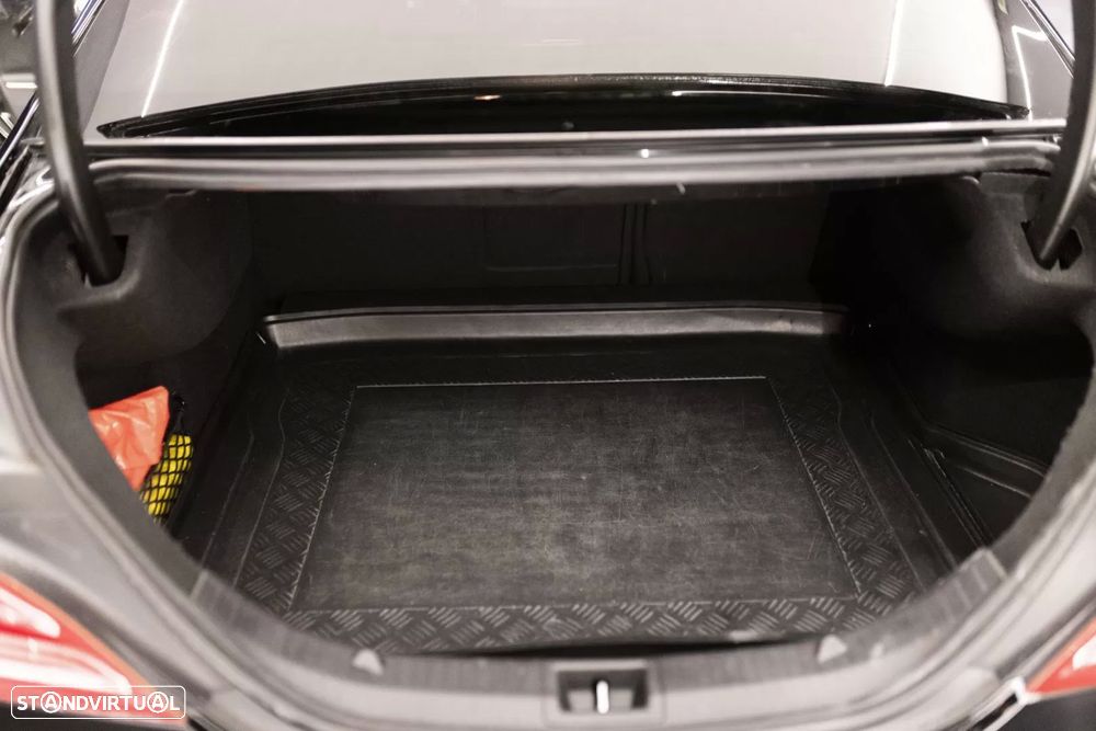 Mercedes-Benz CLA 220 - 23