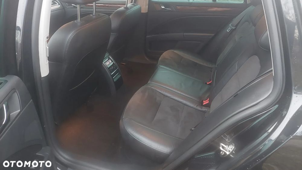 Skoda Superb 1.8 TSI DSG Elegance - 9