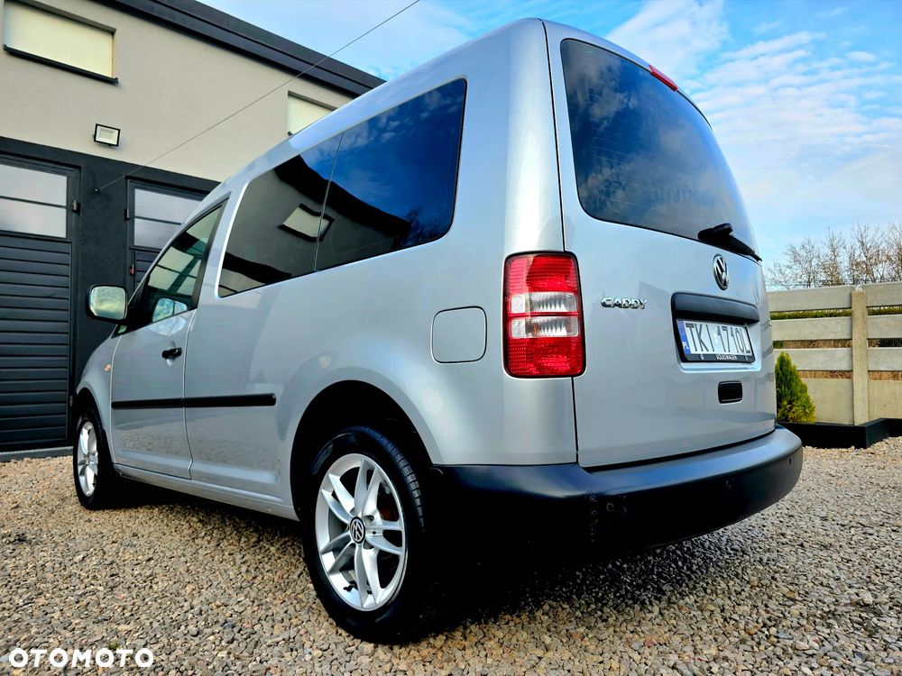 Volkswagen Caddy - 10