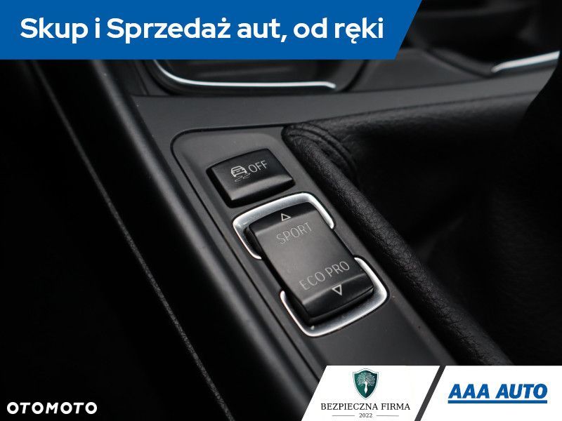 BMW Seria 1 - 14