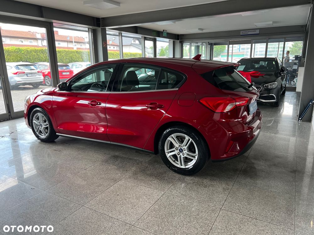Ford Focus 1.0 EcoBoost Connected - 11