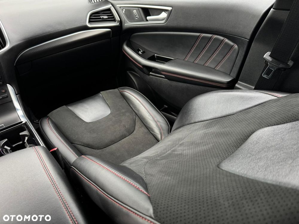 Ford Edge 2.0 EcoBlue Bi-Turbo 4x4 ST-LINE - 28