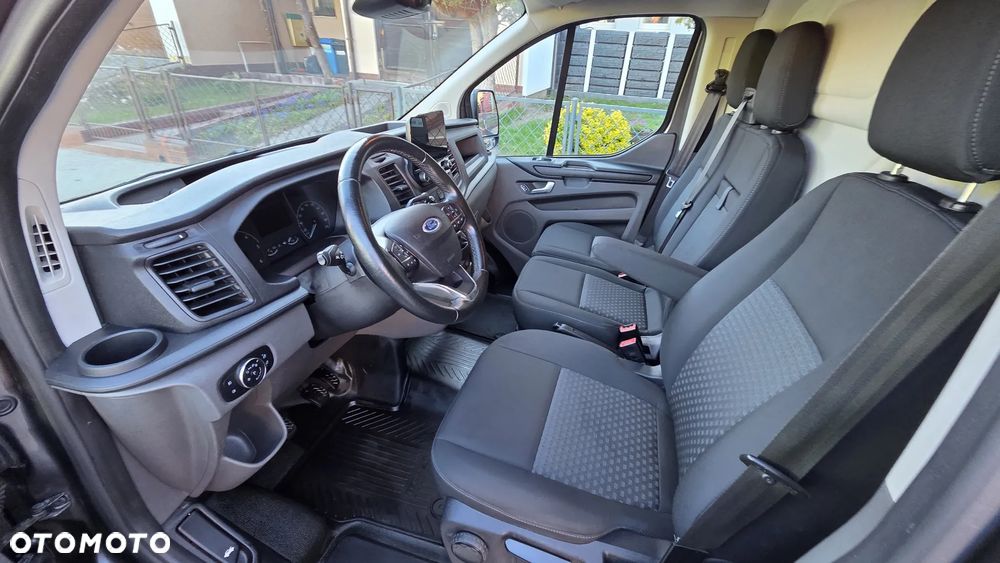 Ford Transit Custom - 25