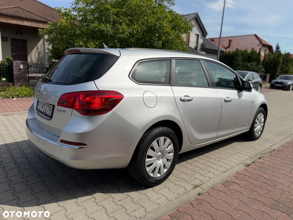 Opel Astra - 4