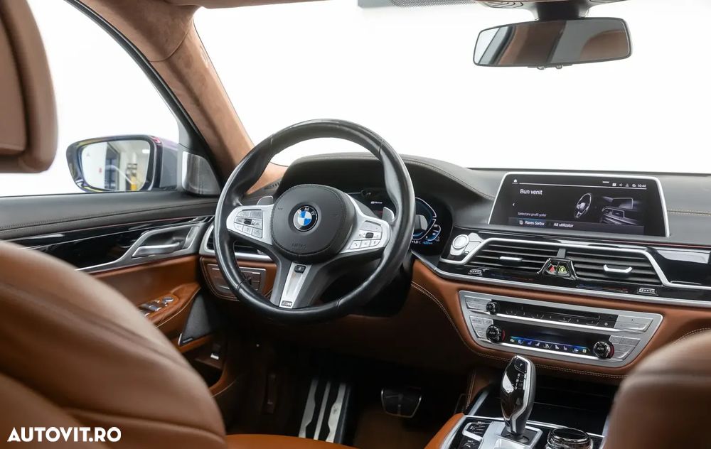 BMW Seria 7 745Le xDrive AT PHEV - 21