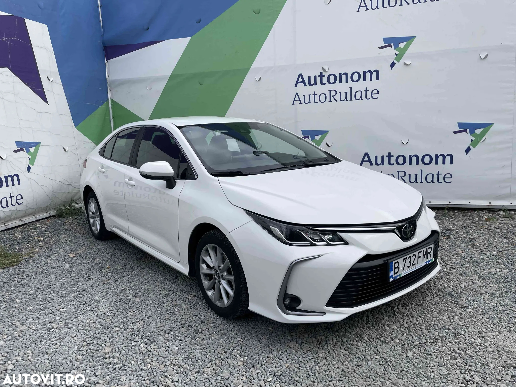 Toyota Corolla - 3