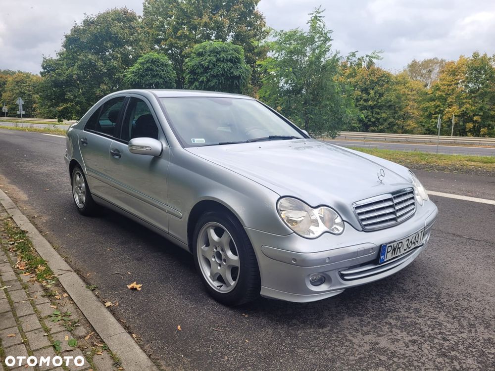 Mercedes-Benz Klasa C 200 CDI Classic - 1
