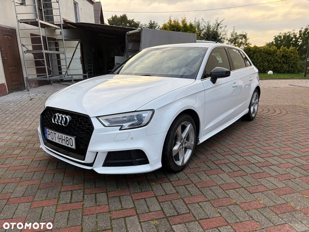 Audi A3 Sportback - 2