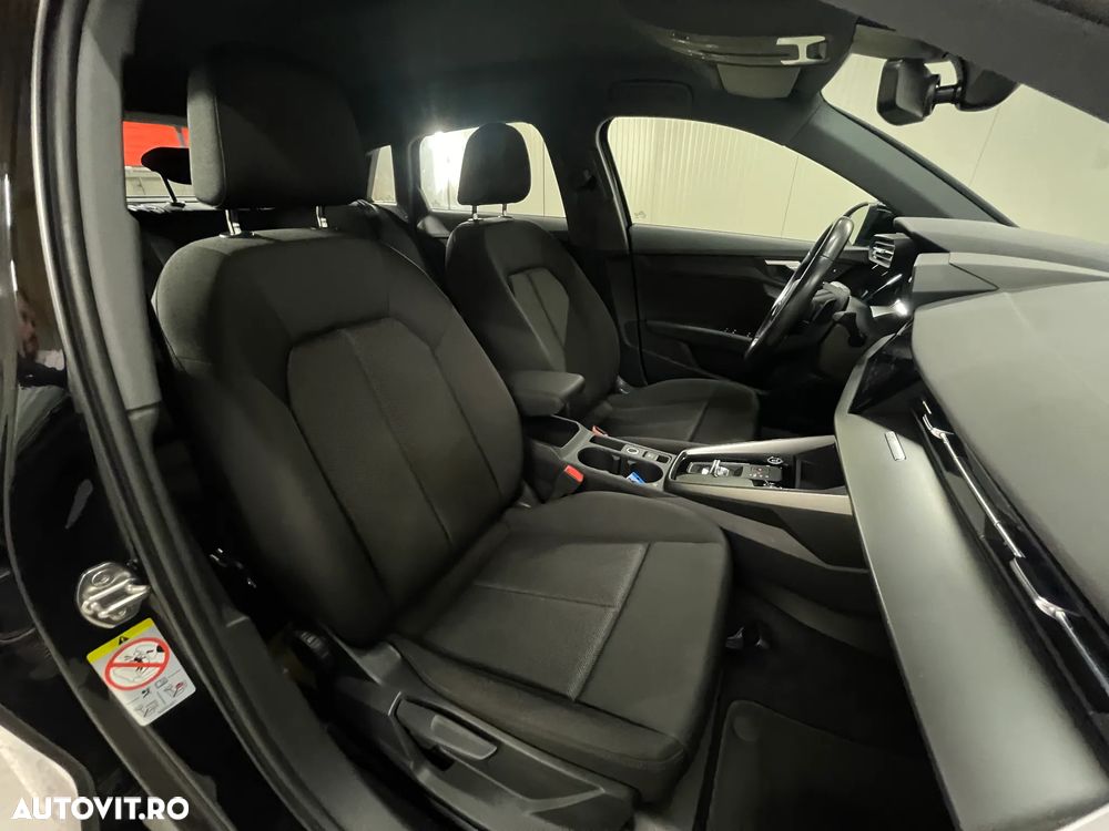 Audi A3 Limuzina 1.5 35 TFSI MHEV S tronic Advanced - 11