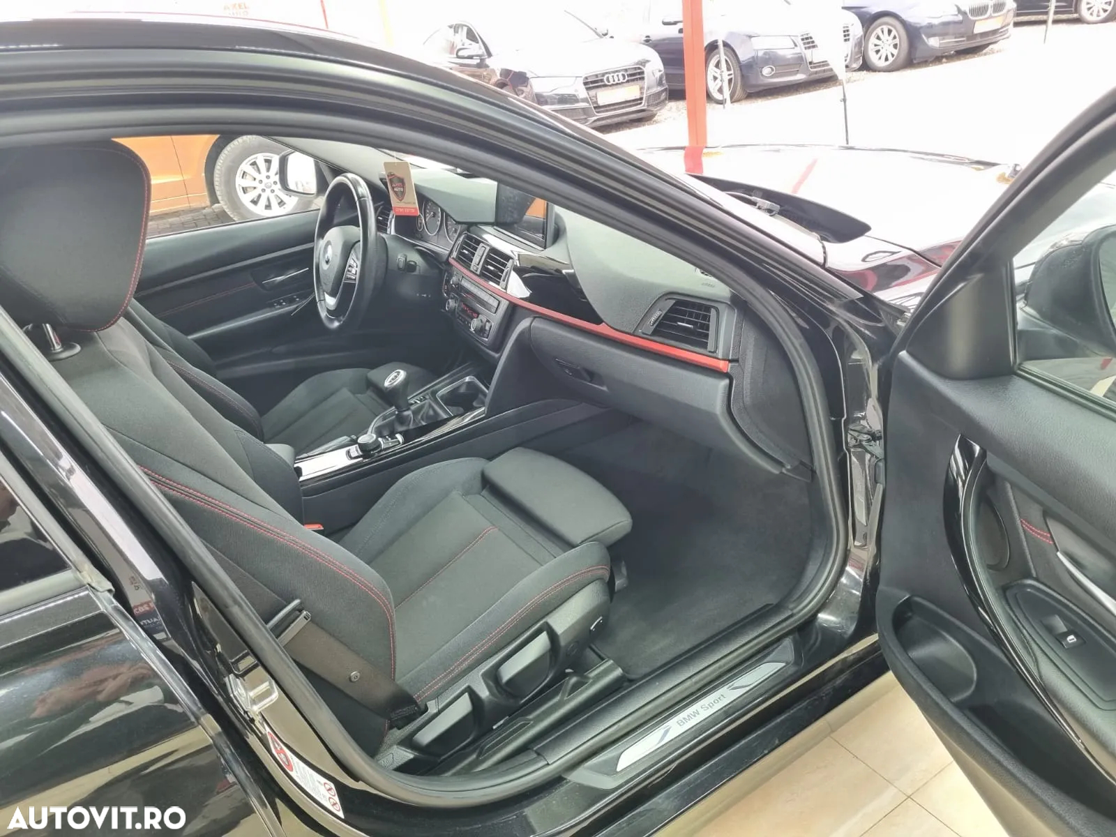BMW Seria 3 318d - 21