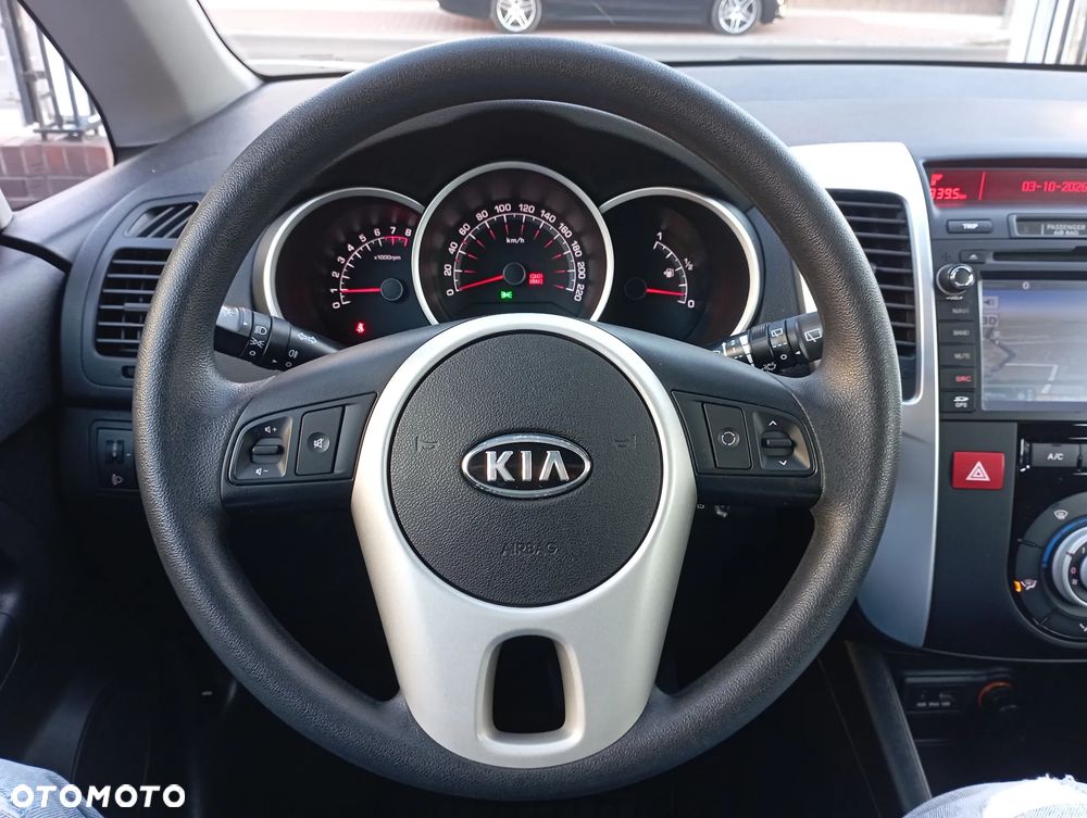 Kia Venga 1.4 M - 12
