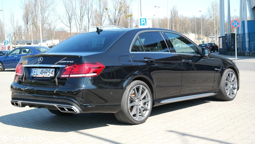 Mercedes-Benz Klasa E - 36