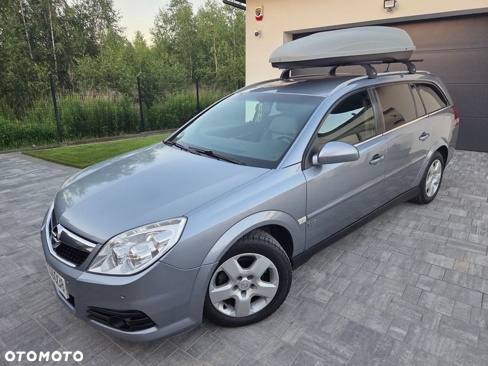 Opel Vectra 1.9 CDTI DPF Automatik Edition - 1