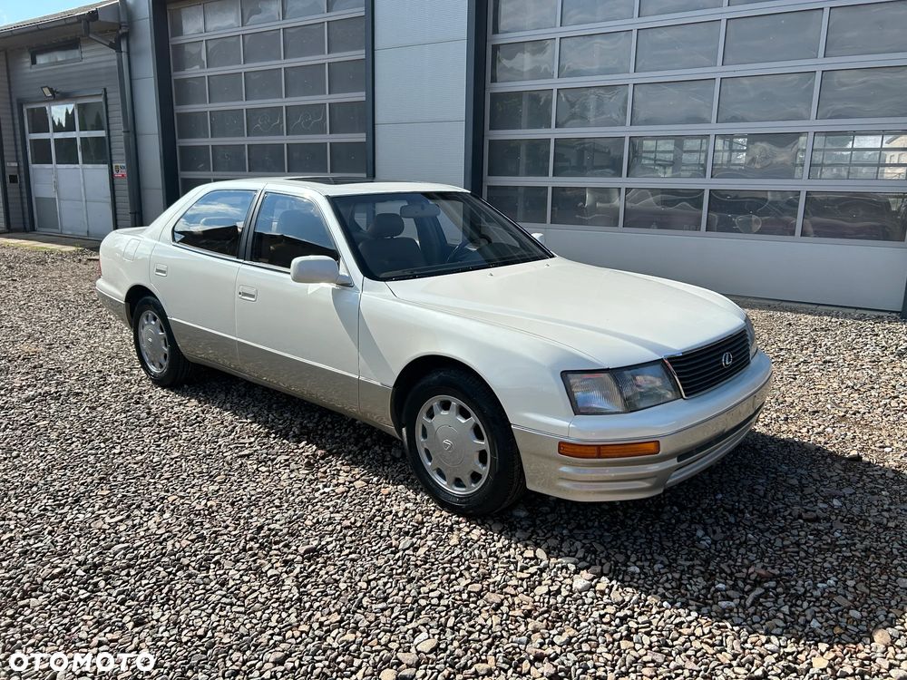 Lexus LS - 6