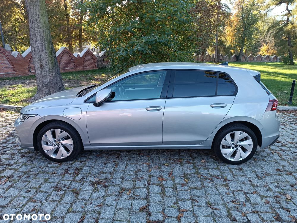 Volkswagen Golf - 5