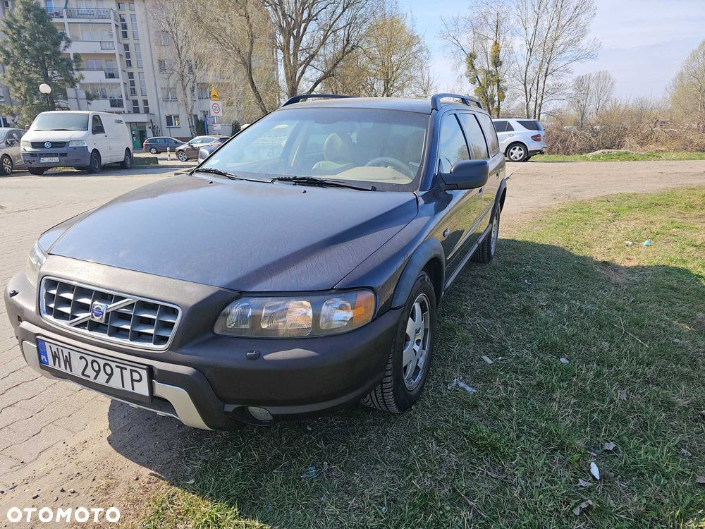 Volvo XC 70 - 1