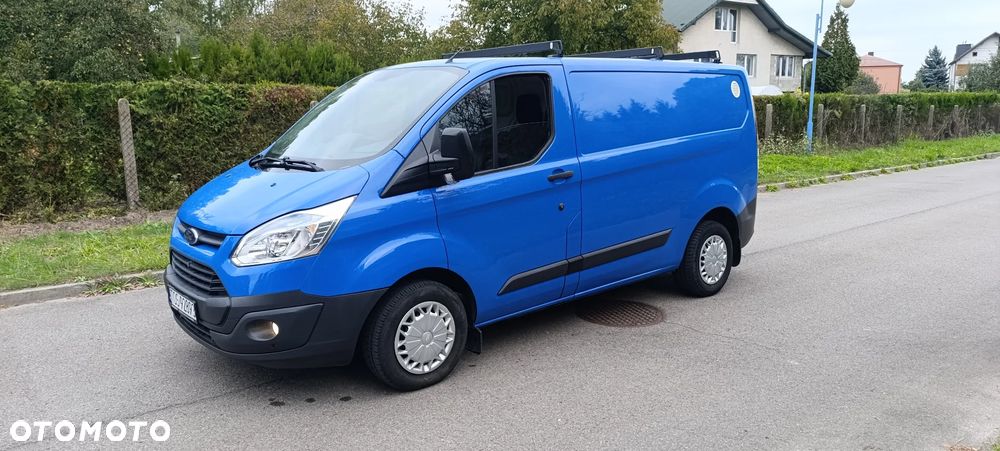 Ford TRANSIT CUSTOM - 2