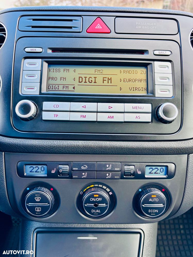 Volkswagen Golf Plus 1.6 FSI Tour - 8