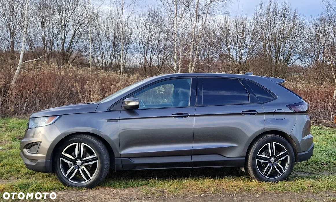 Ford Edge - 2